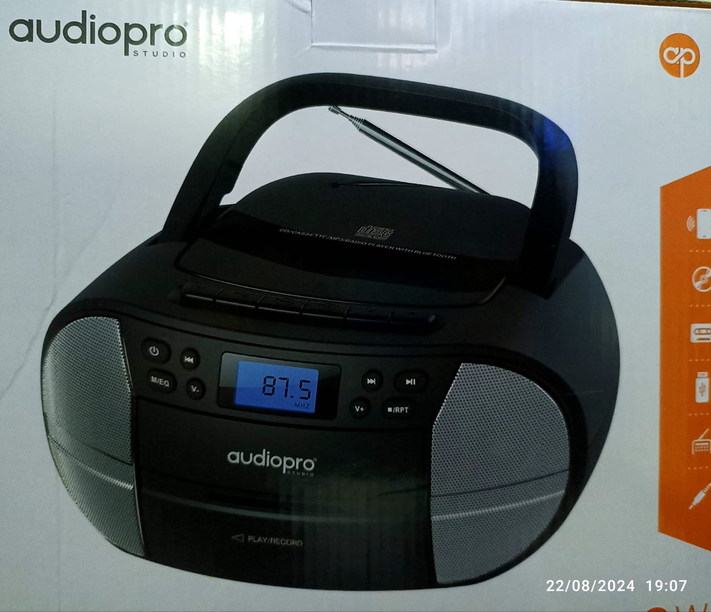 RADIO CON LECTOR DE CD/CASSETE Y BT BOOMBOX APO2096 AUDIOPRO